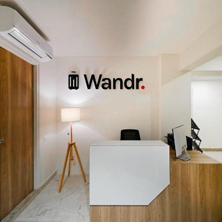 Wandr Hotel- Near Mg Road Bangalore Bagian luar foto