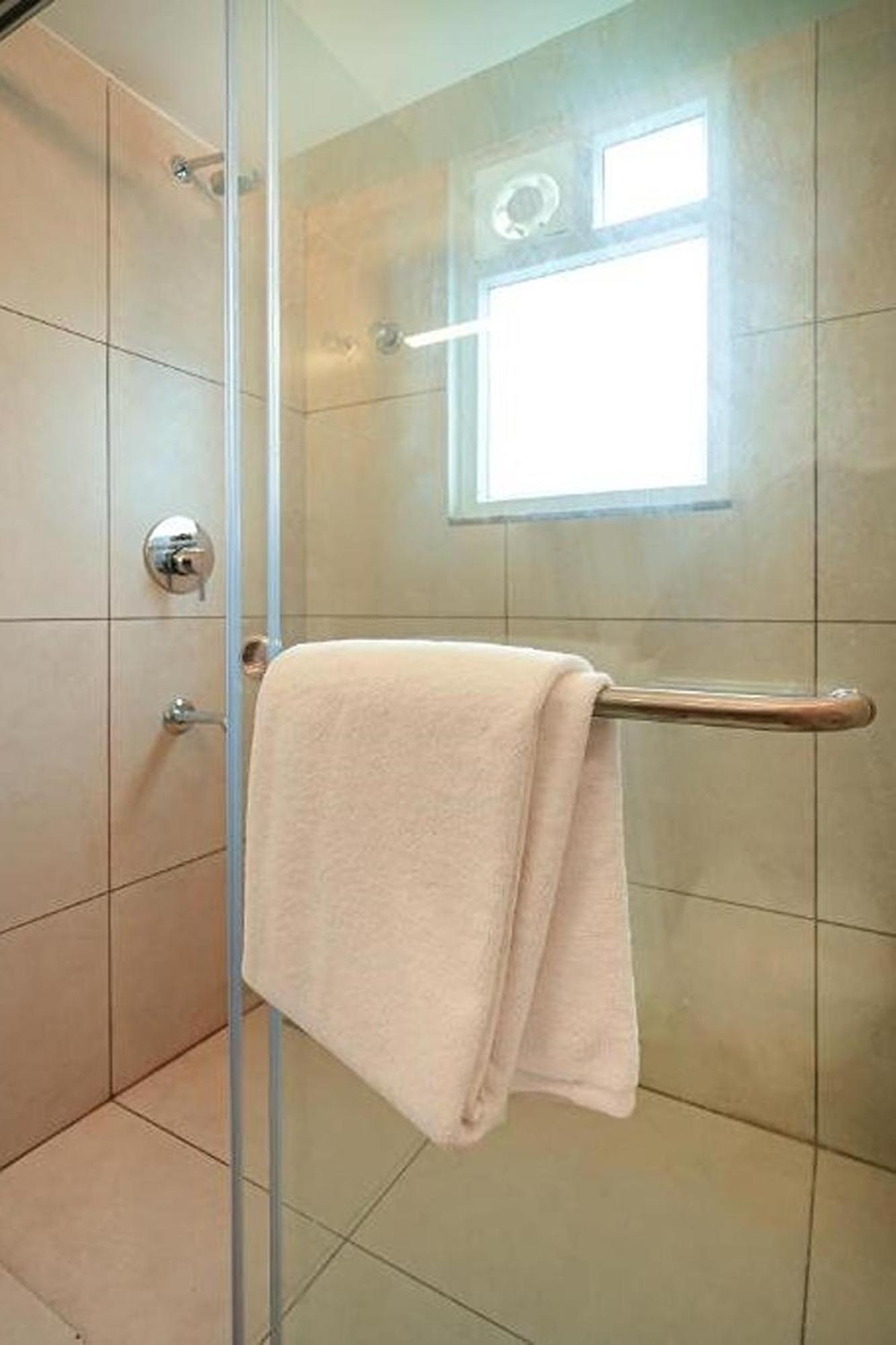 Wandr Hotel- Near Mg Road Bangalore Bagian luar foto